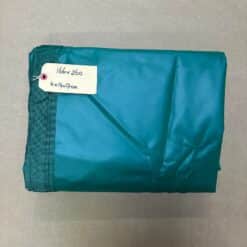 Groen 600gr PVC zeil 166x260cm met 4x17x17cm hoekuitsparingen